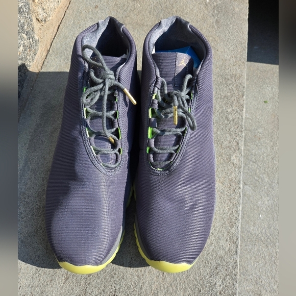 Jordan Future Dark Grey-Size 12 - Picture 1 of 5